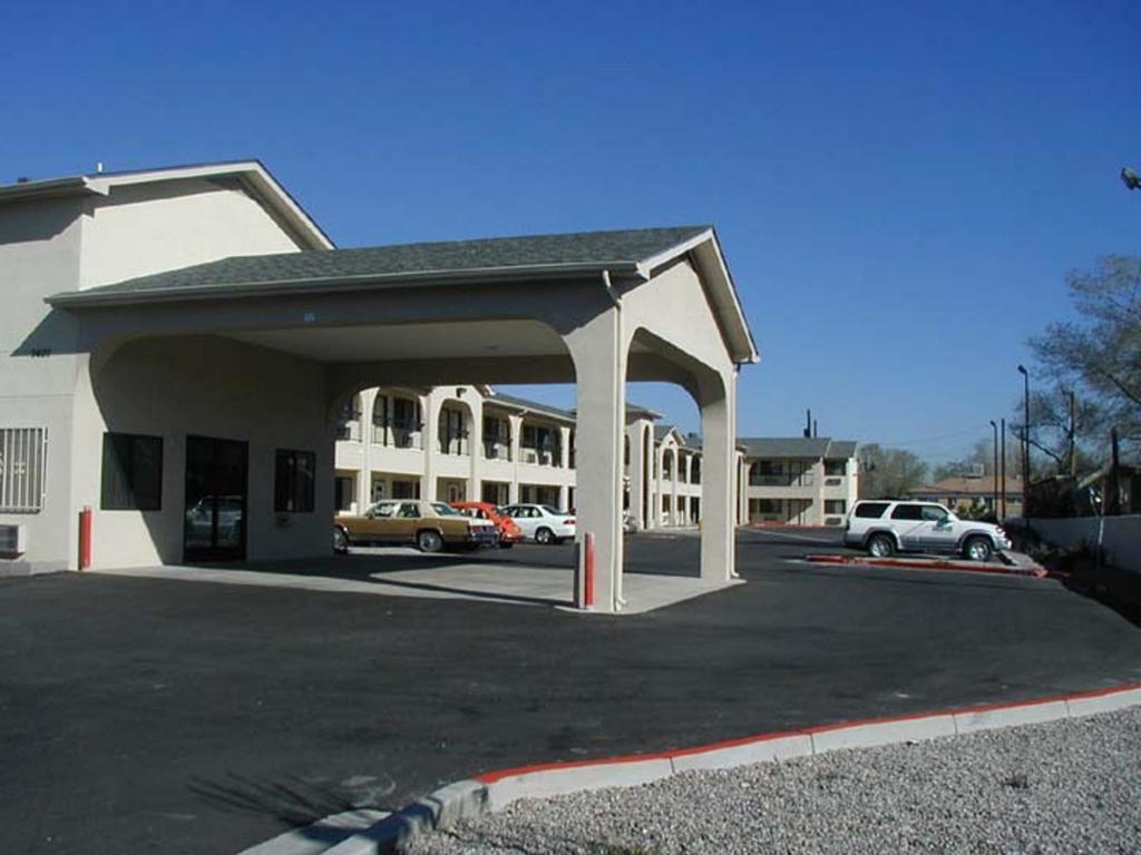American Inn&Suites Albuquerque Eksteriør bilde